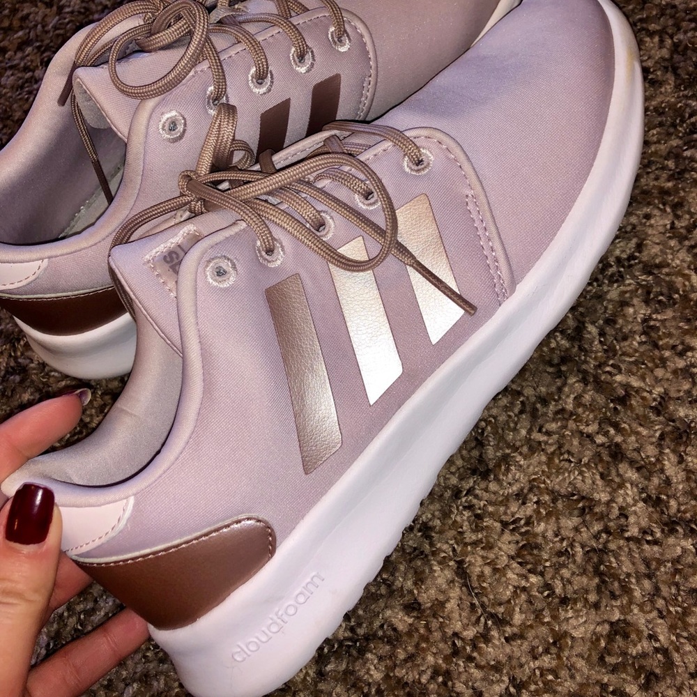 Adidas women’s sneaker
